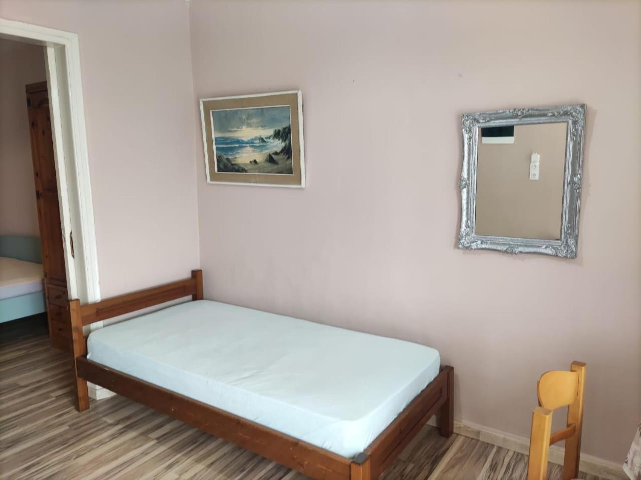 Sissy Apartment Vrahati Exterior foto