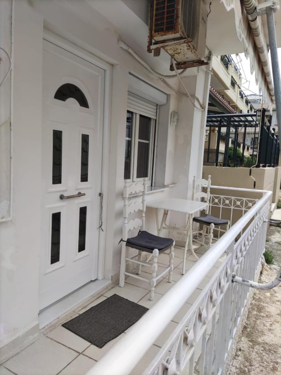 Sissy Apartment Vrahati Exterior foto